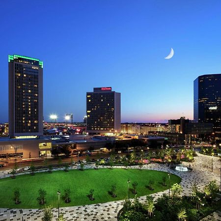 Hilton St. Louis At The Ballpark Exterior foto