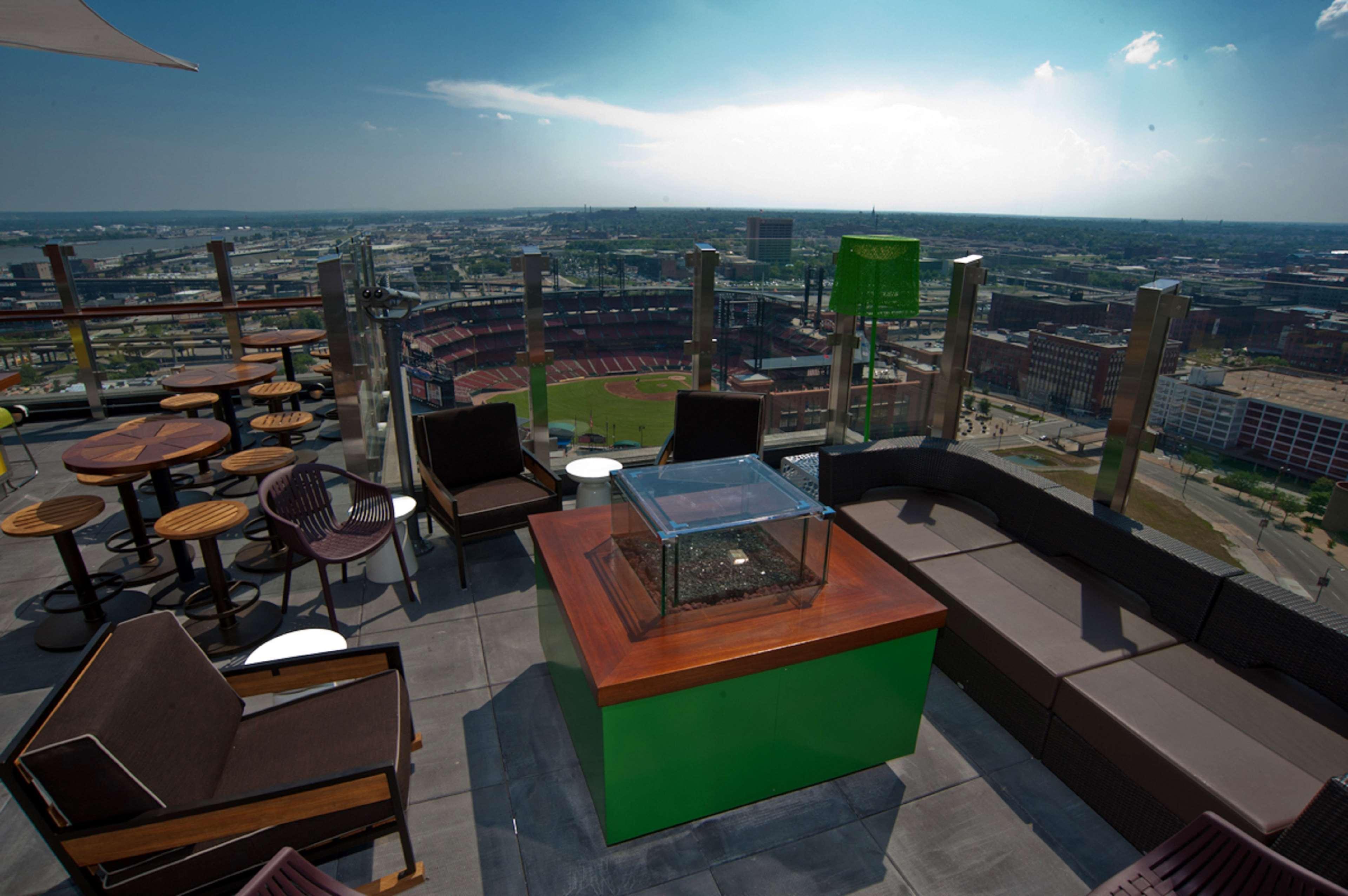 Hilton St. Louis At The Ballpark Exterior foto