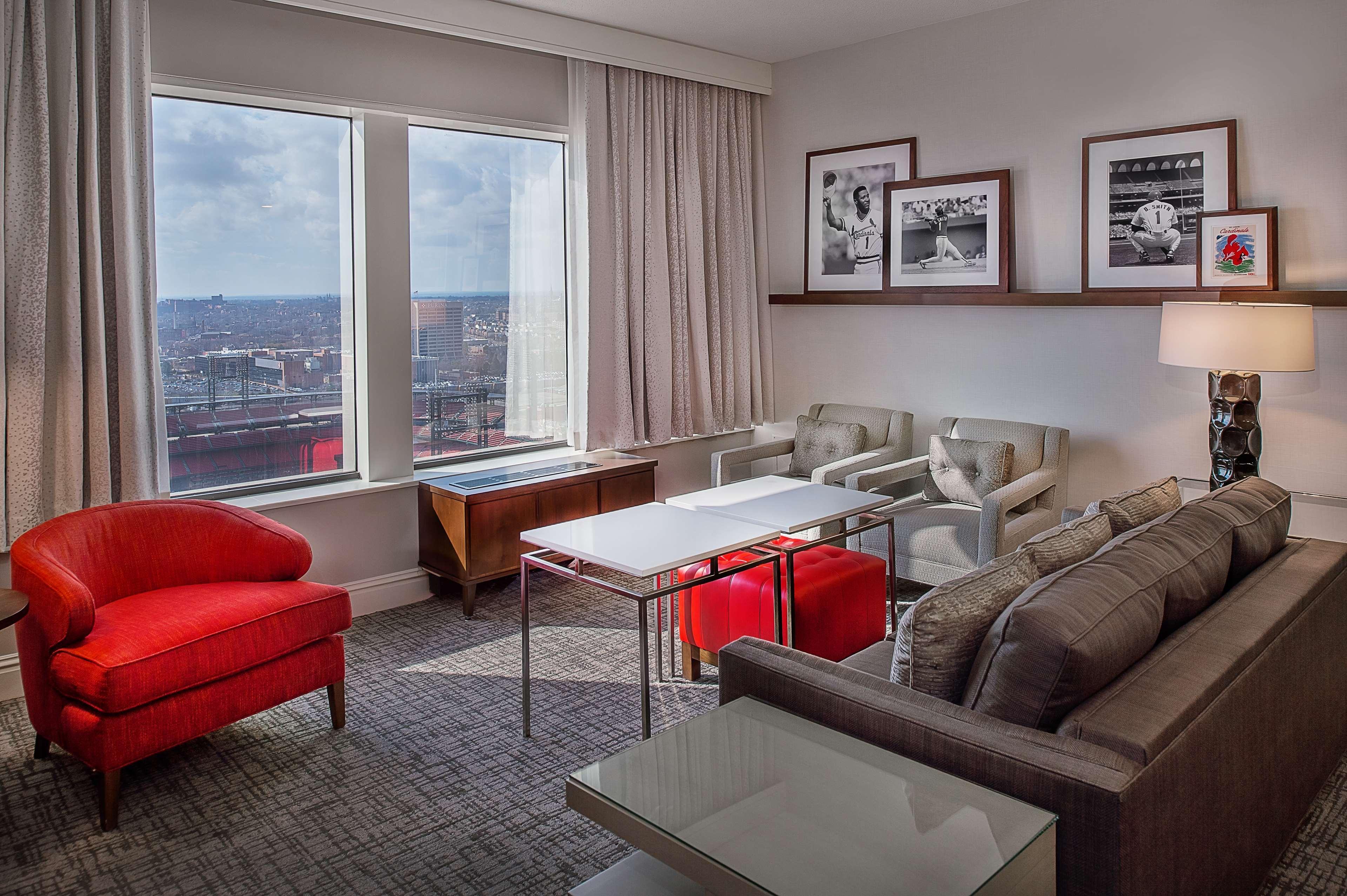 Hilton St. Louis At The Ballpark Exterior foto