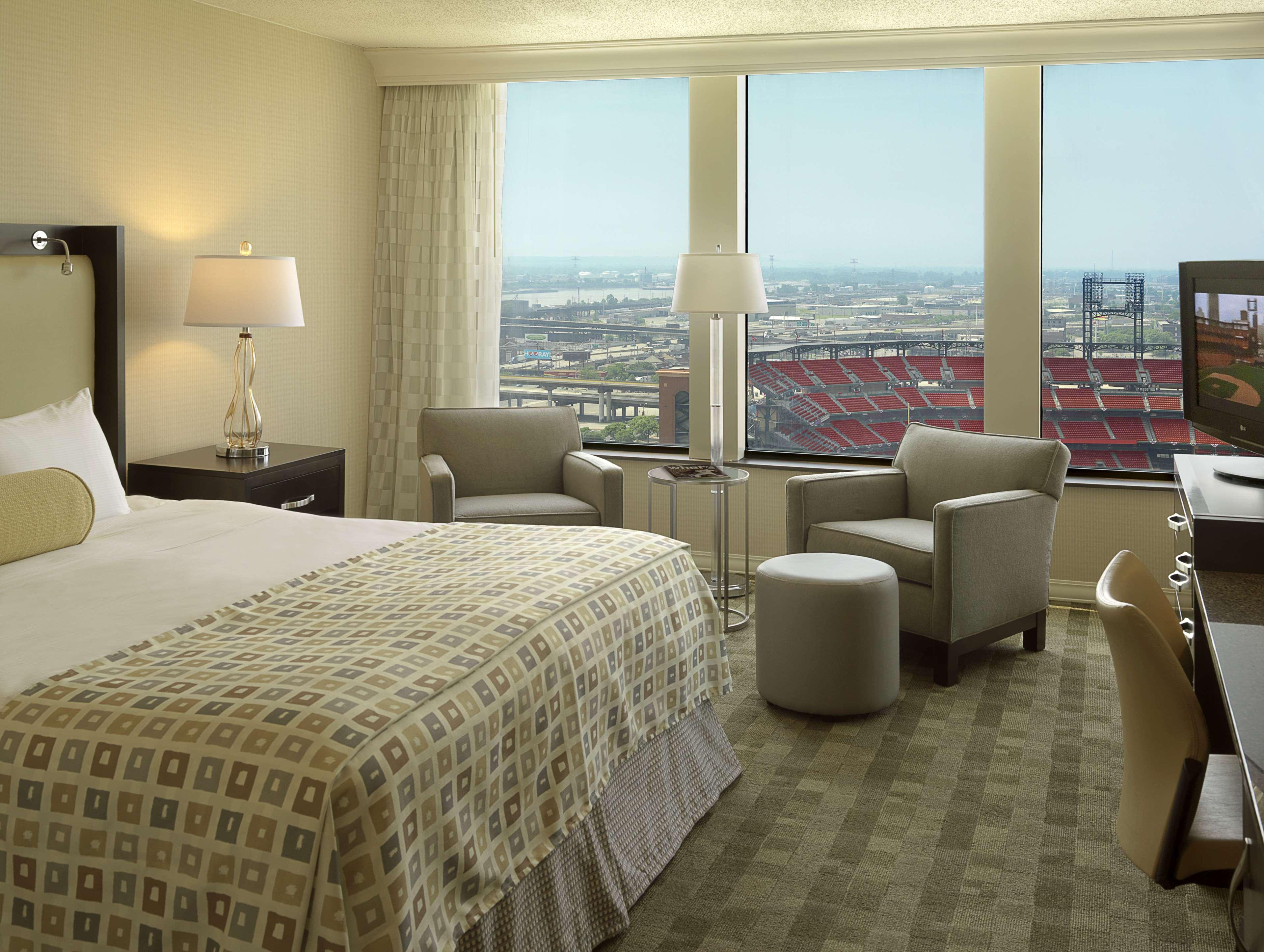 Hilton St. Louis At The Ballpark Exterior foto