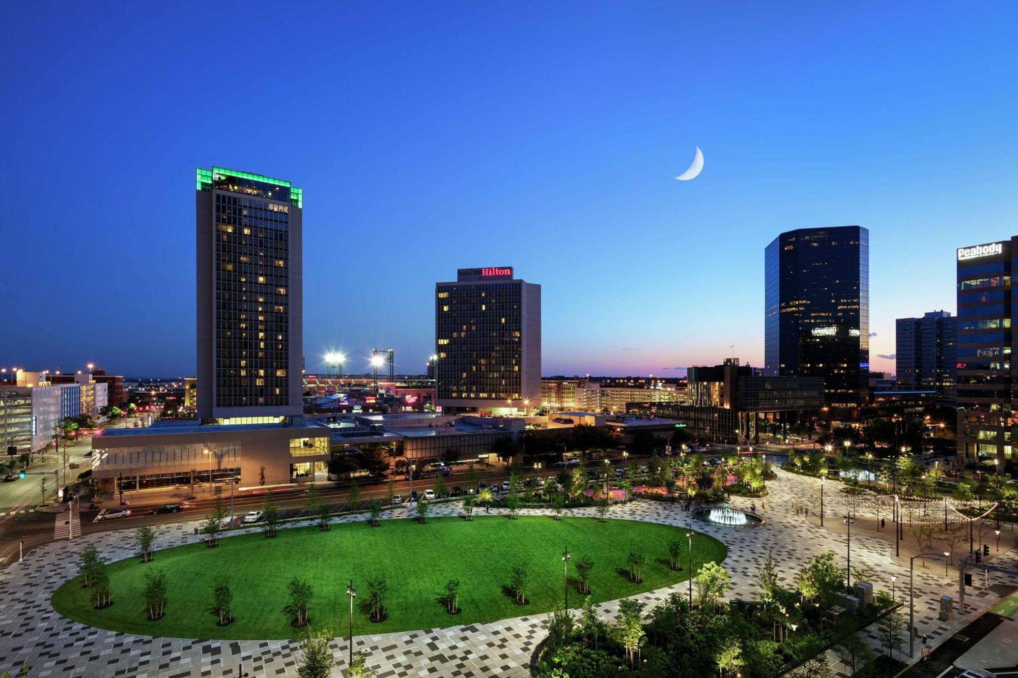 Hilton St. Louis At The Ballpark Exterior foto